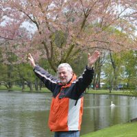 01 Der Schulleiter Herr Peschke gibt das Startzeichen