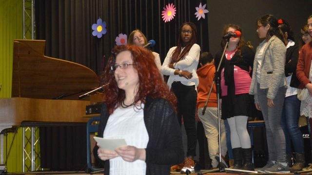 Moderatorin Frau Kirschner