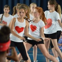 A017 Modern Dance in der Aula