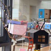 Baumhäuser - eine Ausstellung der Klasse 7