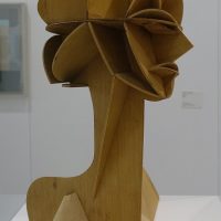 Workshop: Papier-Steck-Skulpturen in Anlehnung an das Kunstwerk „Konstruktiver Kopf Nr.1“ von dem Künstler Naum Gabo aus dem Jahre 1915
