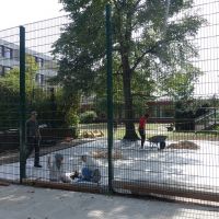 Der Boden füllt sich langsam – Blick vom Park